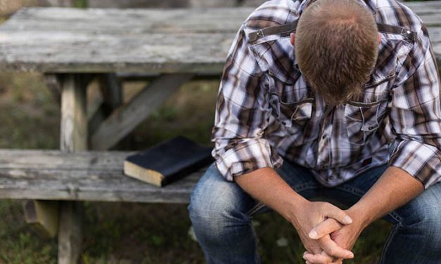 Servir a Dios con oraciones